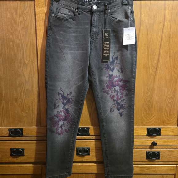 Women's Gray Floral Jeans - Picture 1 of 12